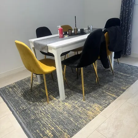 Lara Apartment