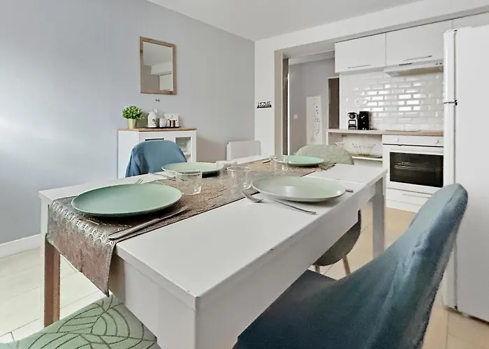 Rénové, Proche Des Commerces&transports * Argenteuil